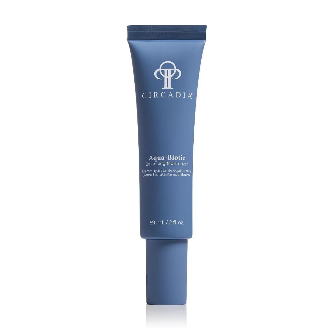 Potje Circadia AquaBiotic Balancing Moisturizer 60 ml in een witte verpakking met blauwe en grijze accenten.