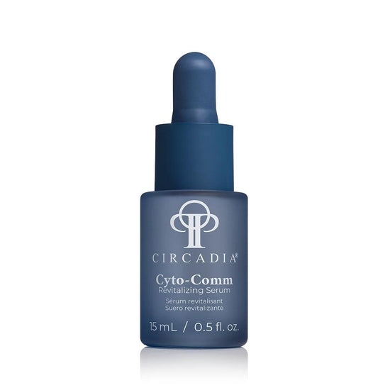 Witte fles met zilveren dop van het Circadia Cyto-Comm serum 15 ml.